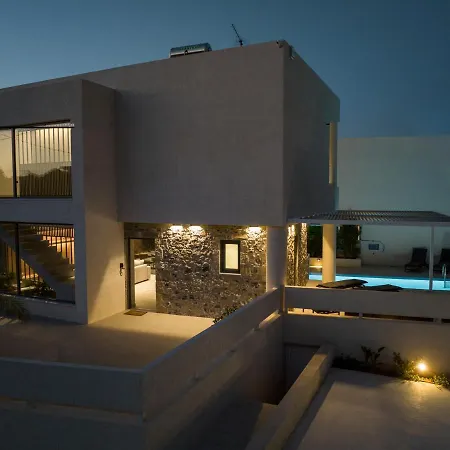 Xenias Luxury Villa *