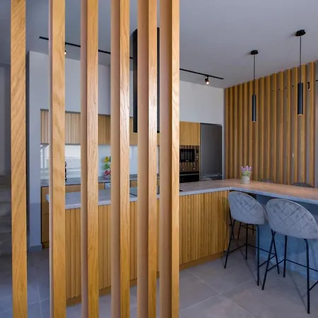 Xenias Luxury Villa Kalathas