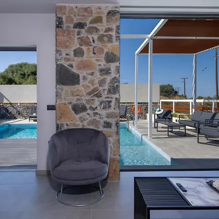 Xenias Luxury Villa
