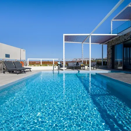 Xenias Luxury *