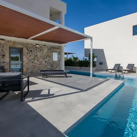 Xenias Luxury Villa Kalathas